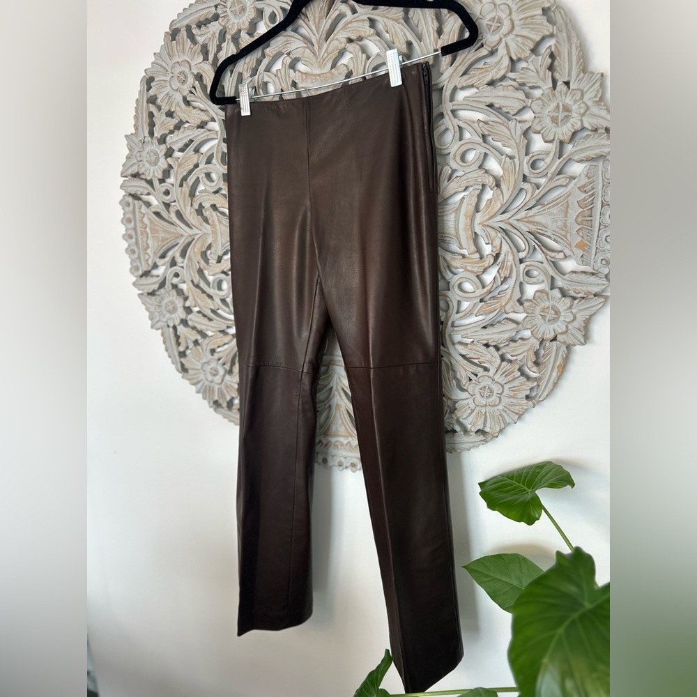 Danier Vintage Brown Leather Pants – Size 4 | Classic & Chic